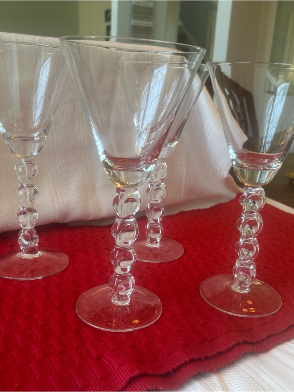 Z Gallerie ZGG1 9.5” Martini / Wine Cosmo Glass Molded Bubble Stem - Set of 4